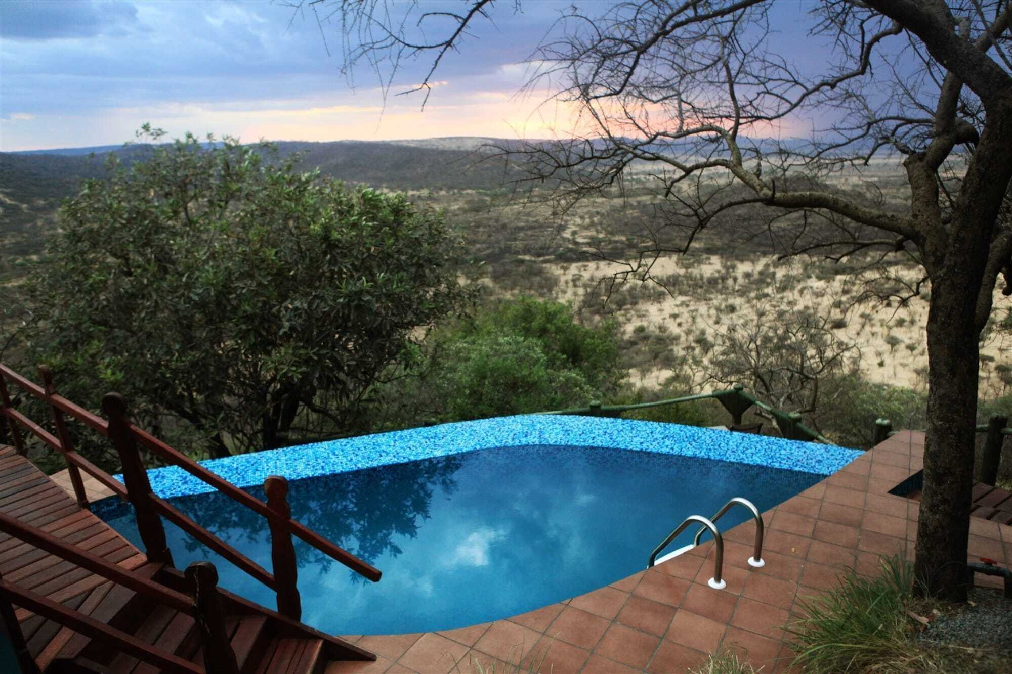 Mbali Mbali Soroi Serengeti Lodge Banagi Eksteriør bilde