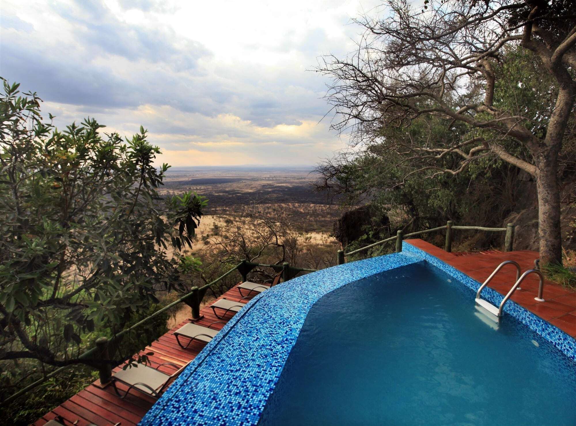Mbali Mbali Soroi Serengeti Lodge Banagi Eksteriør bilde